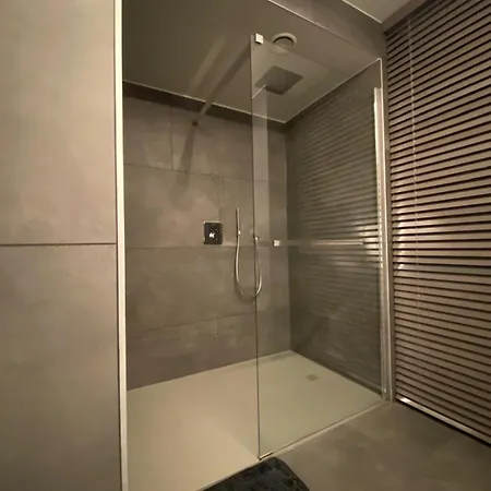 Apartment Luxe Met Zeezicht Aan De Jachthaven