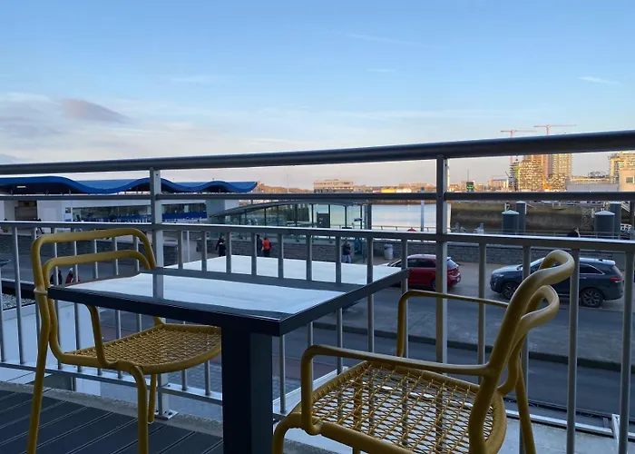 Luxe Met Zeezicht Aan De Jachthaven 아파트 *